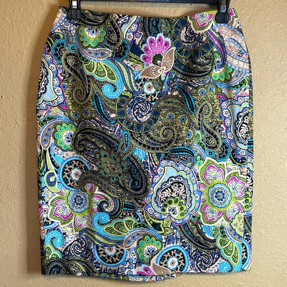 Talbots Skirt Womens Size 2P Blue Paisley Print Cotton Stretch Cottage Coastal